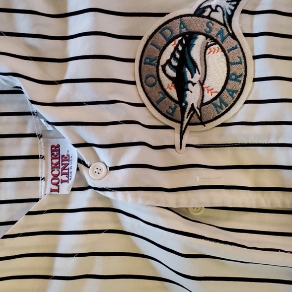 FLORIDA MARLINS button up - Picture 4 of 4